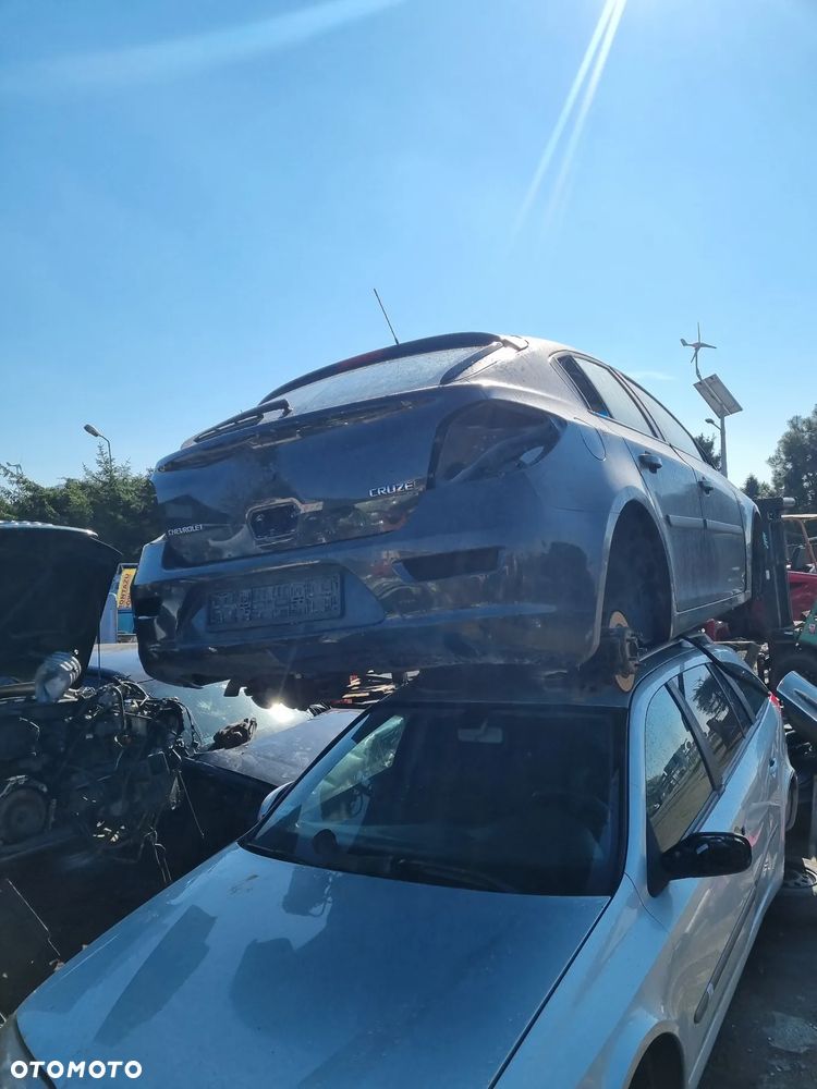 Chevrolet Cruze 1.6 16v 124km 2012r na czesci - 2