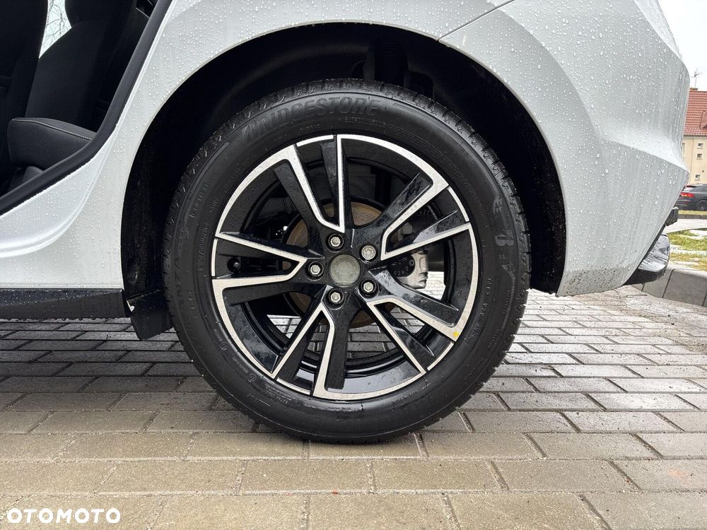 Skoda Fabia 1.0 TSI Monte Carlo DSG - 19