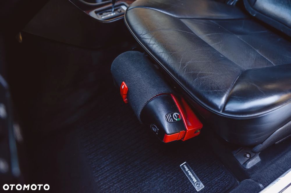 Mercedes-Benz Klasa E - 29