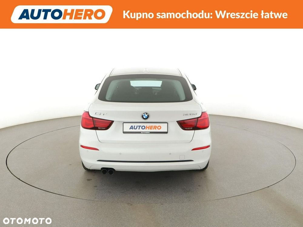 BMW 3GT 320d Sport Line - 7