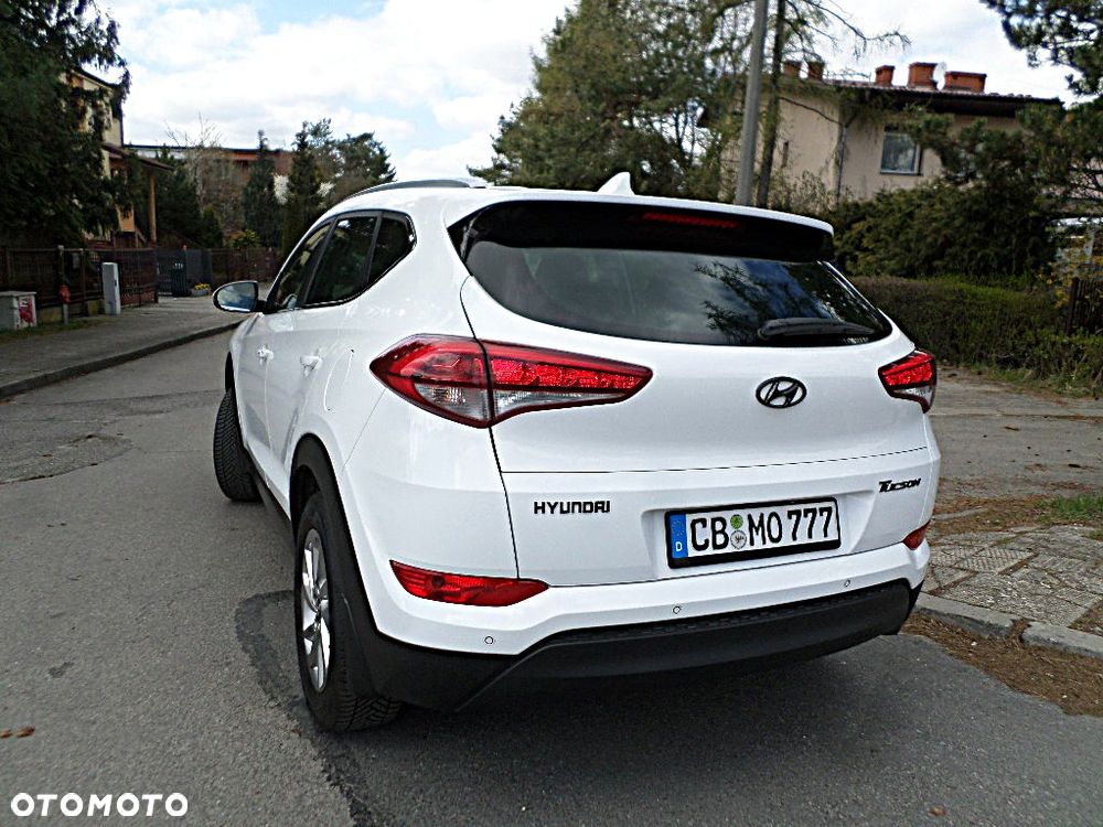Hyundai Tucson 1.6 GDI BlueDrive Style 2WD - 3