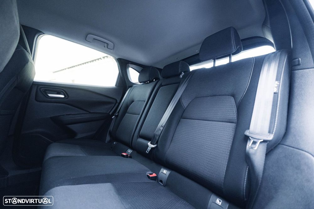 Nissan Qashqai 1.3 DIG-T N-Connecta J18 Led - 56