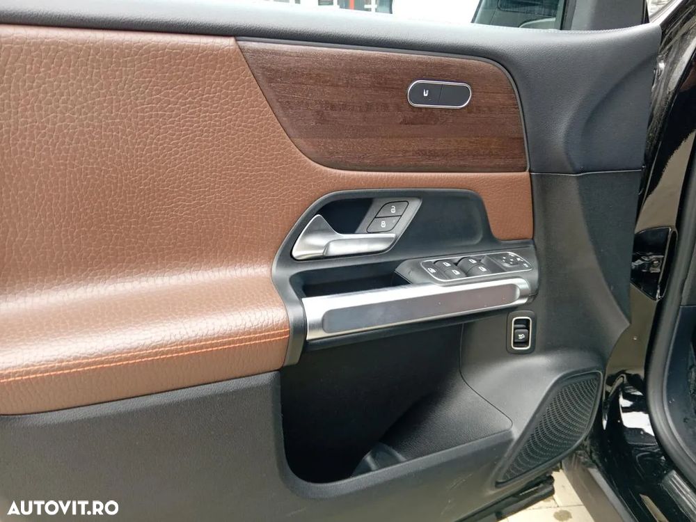 Mercedes-Benz GLB 250 4MATIC Aut. - 11