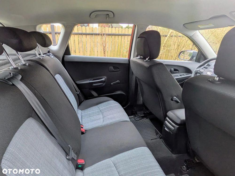 Kia Ceed 1.6 Crdi Comfort + - 14