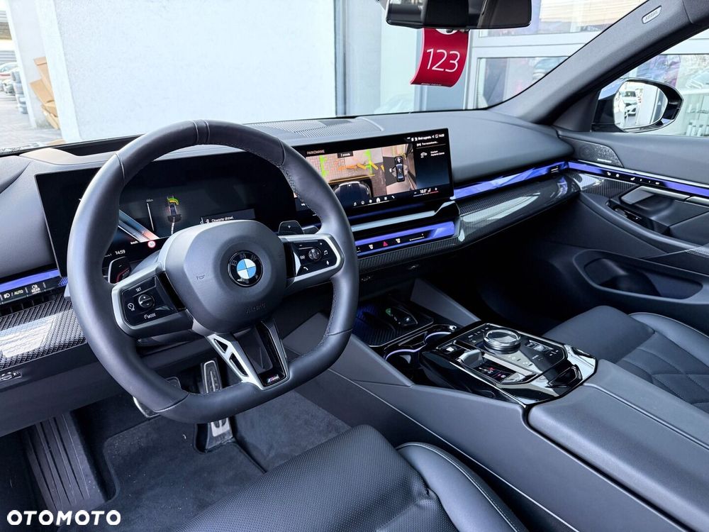 BMW Seria 5 - 28