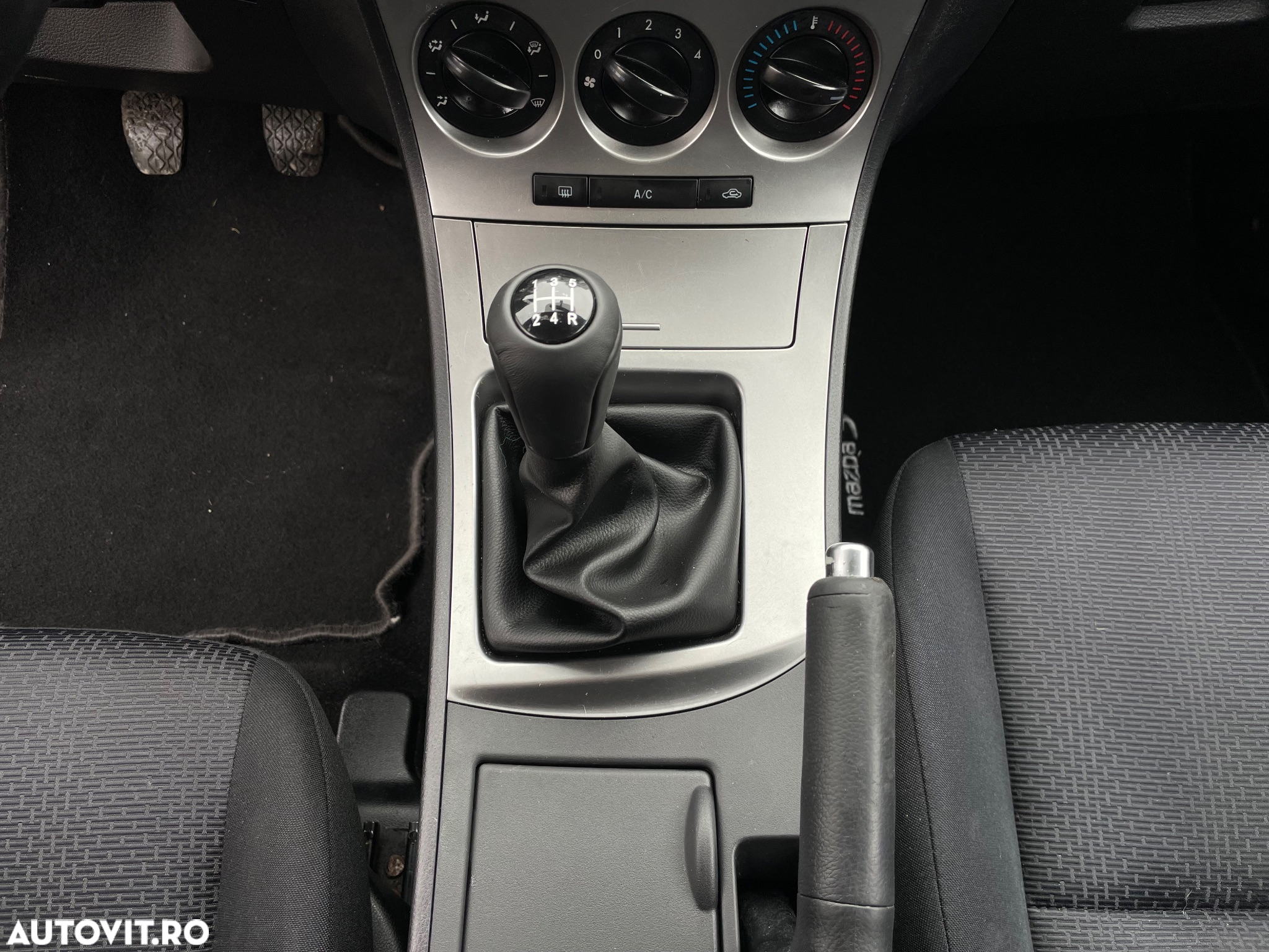 Mazda 3 1.6 MZR Active - 19