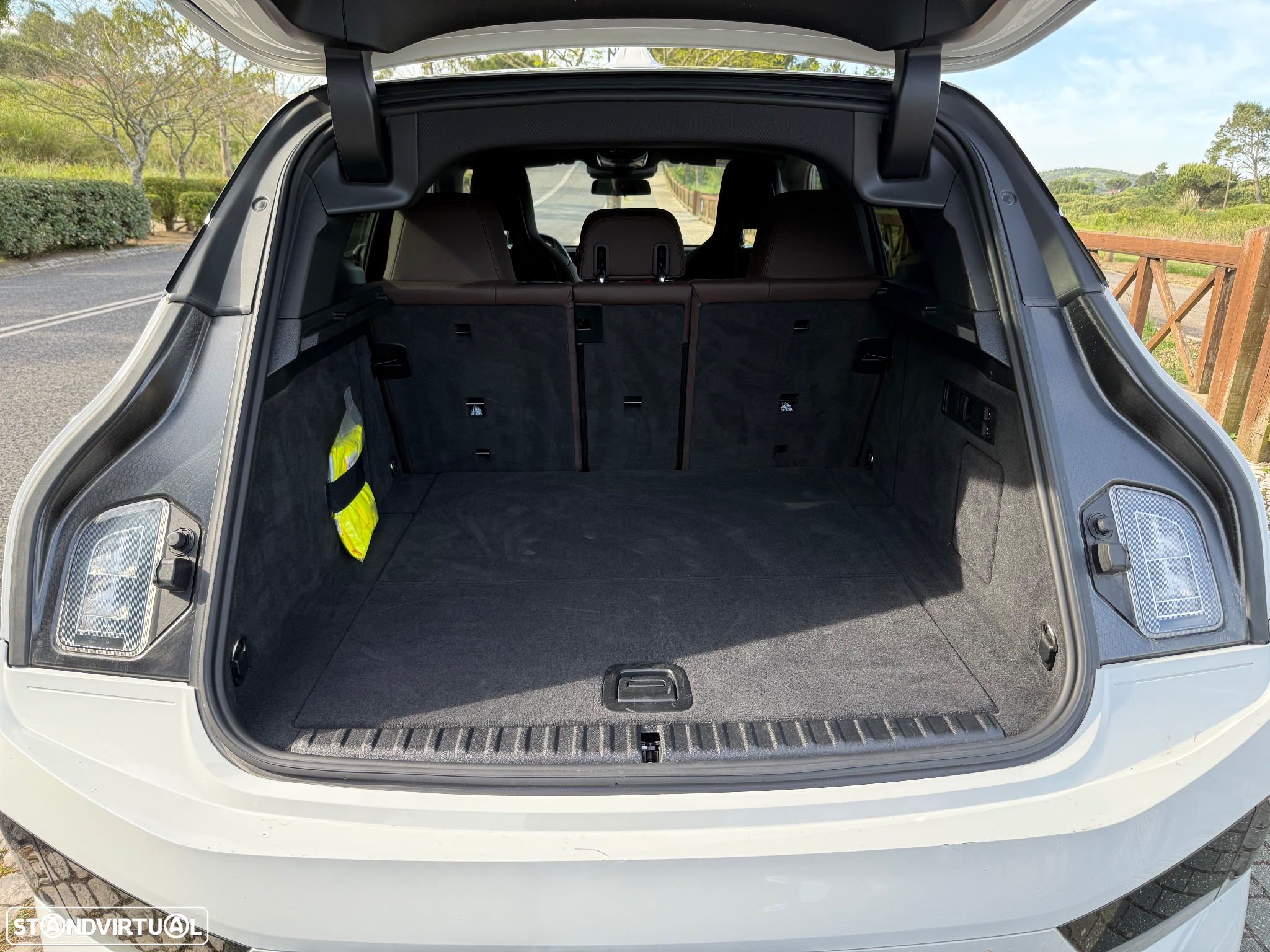 BMW iX xDrive 40 Pack Desportivo - 9