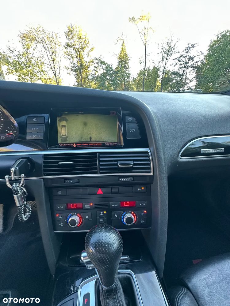 Audi A6 Avant - 18