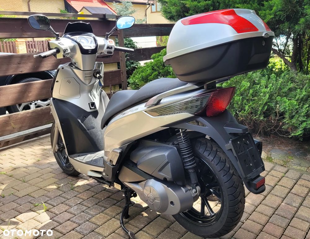 Kymco People - 4