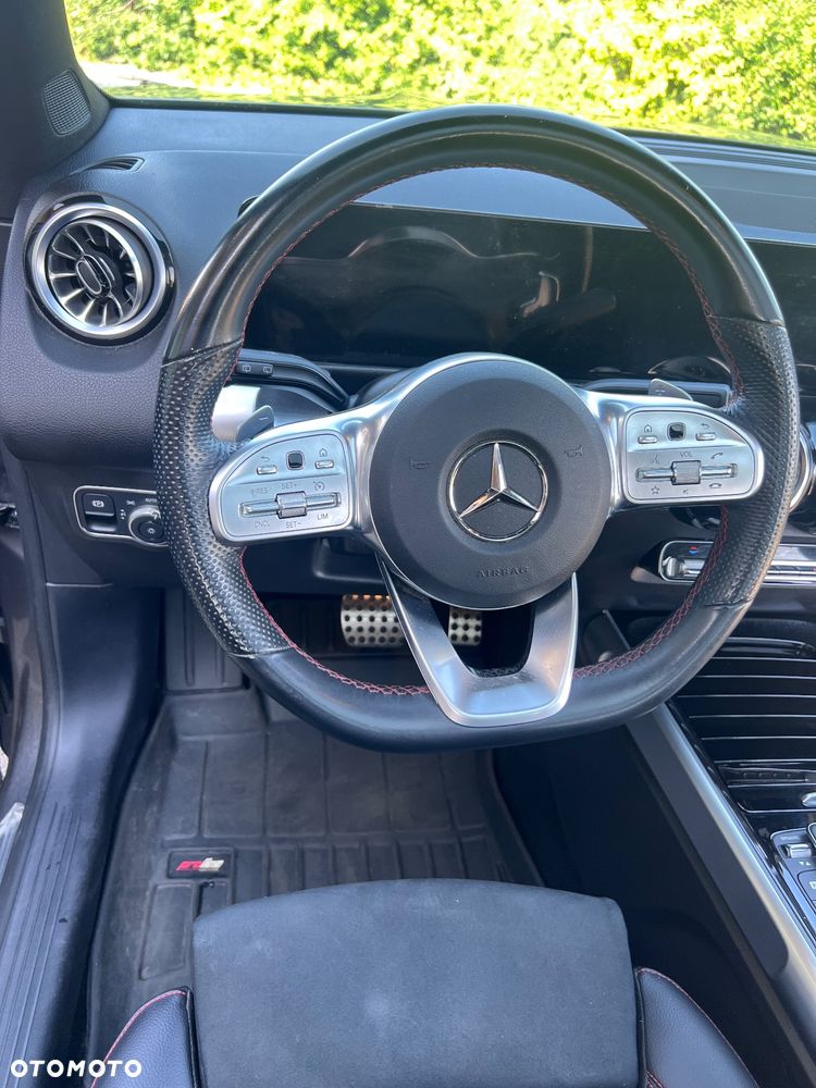 Mercedes-Benz GLB 220 d 4-Matic AMG Line 8G-DCT - 13