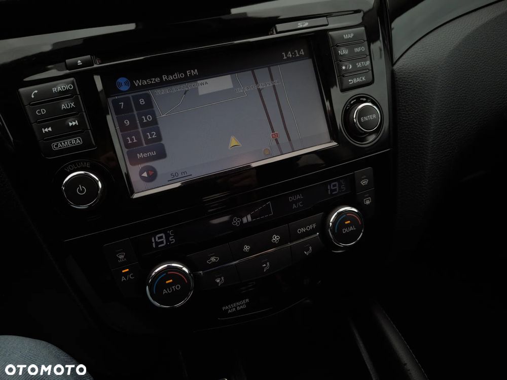 Nissan Qashqai 1.6 DIG-T Tekna - 16