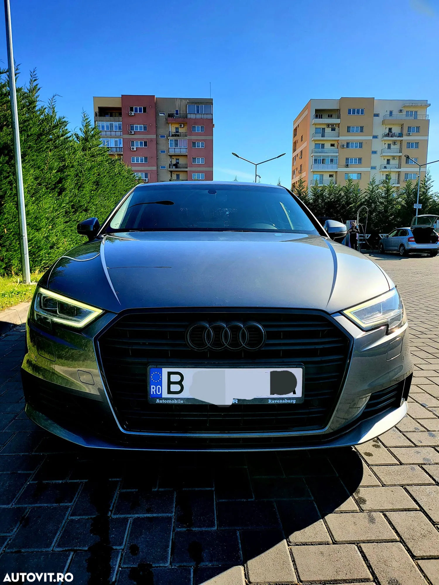 Audi A3 Sportback 1.4 TFSI COD Stronic Ambition - 2