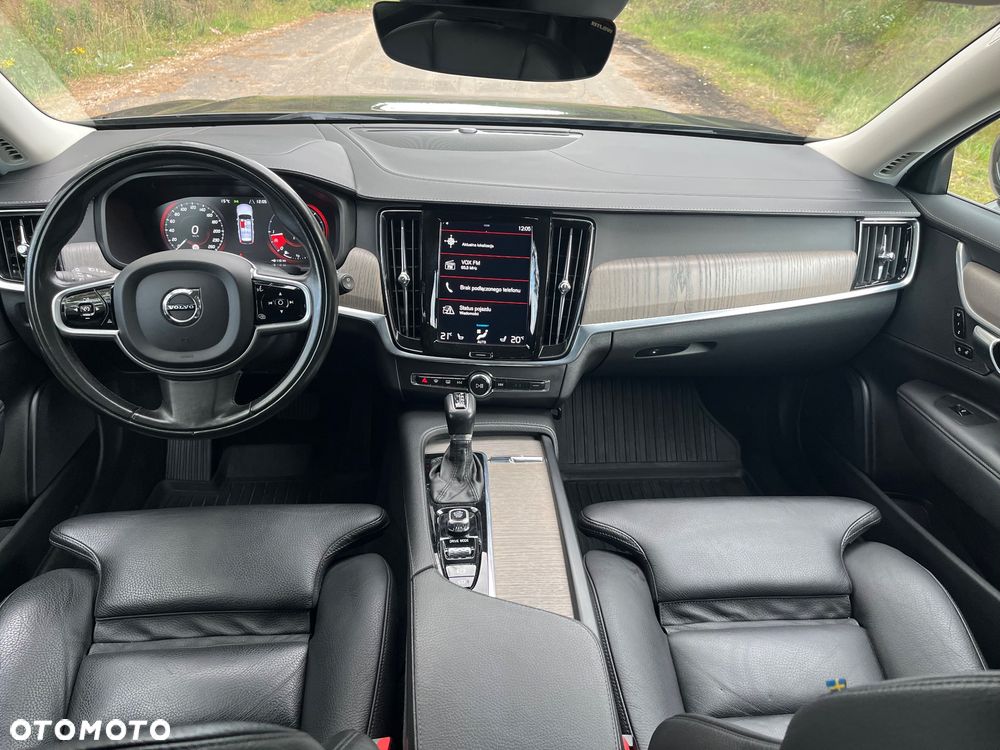 Volvo V90 D4 Inscription - 14