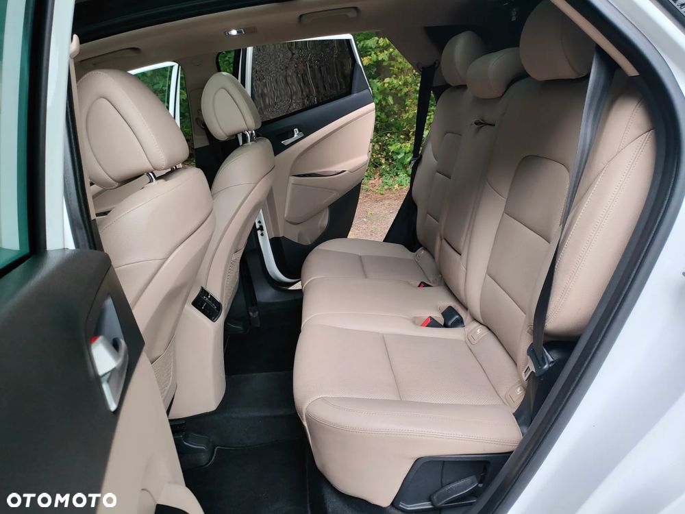 Hyundai Tucson 2.0 CRDI Premium 4WD - 19