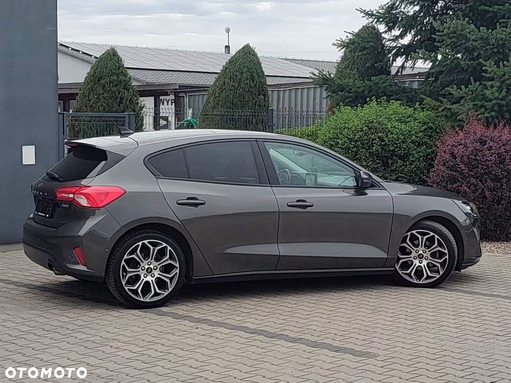 Ford Focus - 4