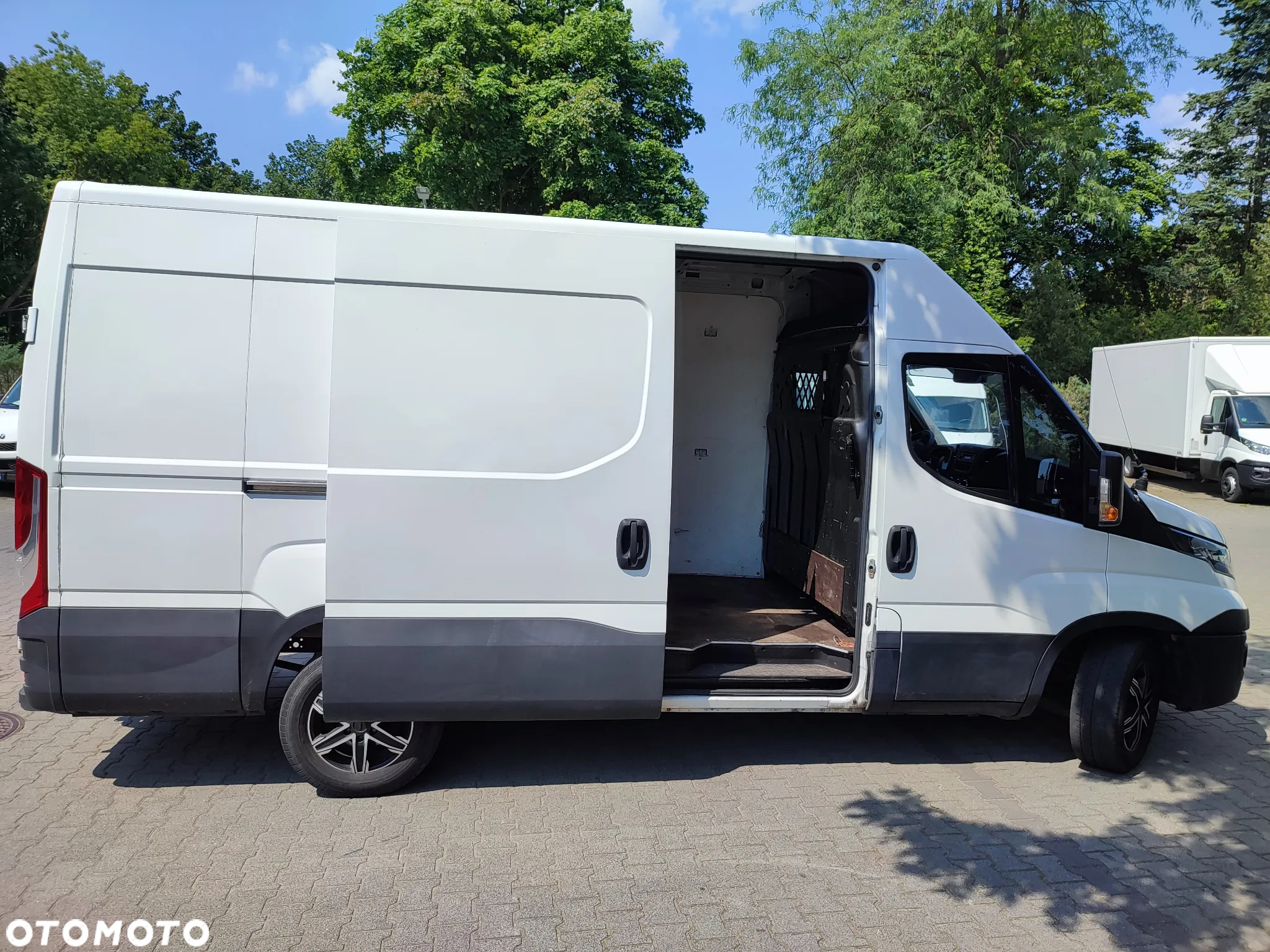 Iveco Daily średni - 19