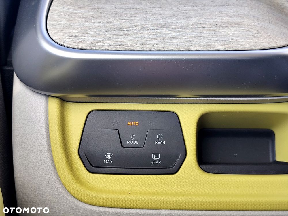 Volkswagen ID. Buzz 82kWh Pro - 16