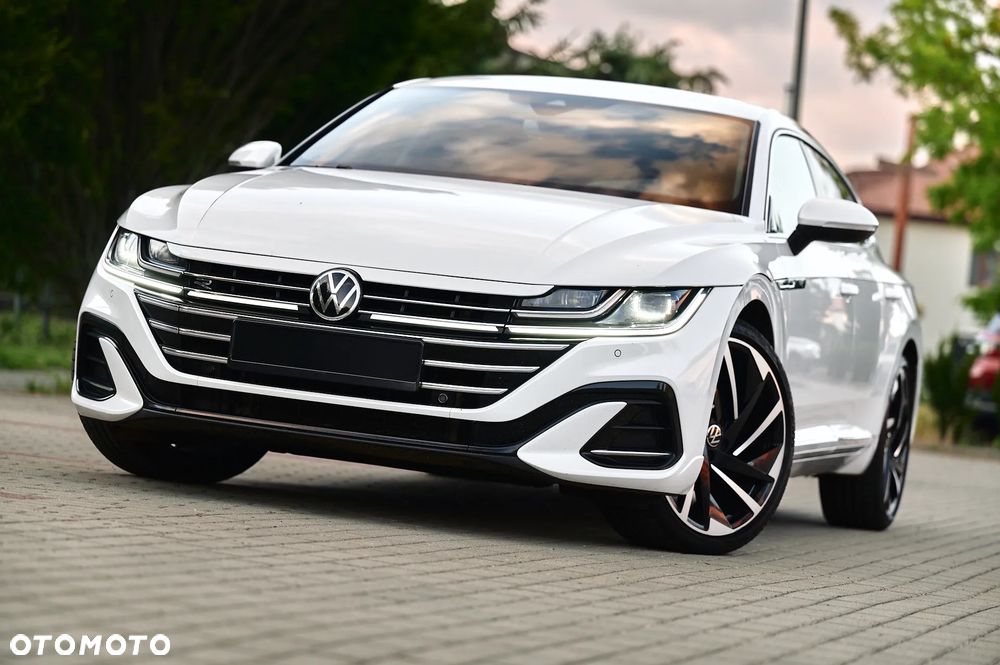 Volkswagen Arteon 2.0 TDI R-Line DSG - 2