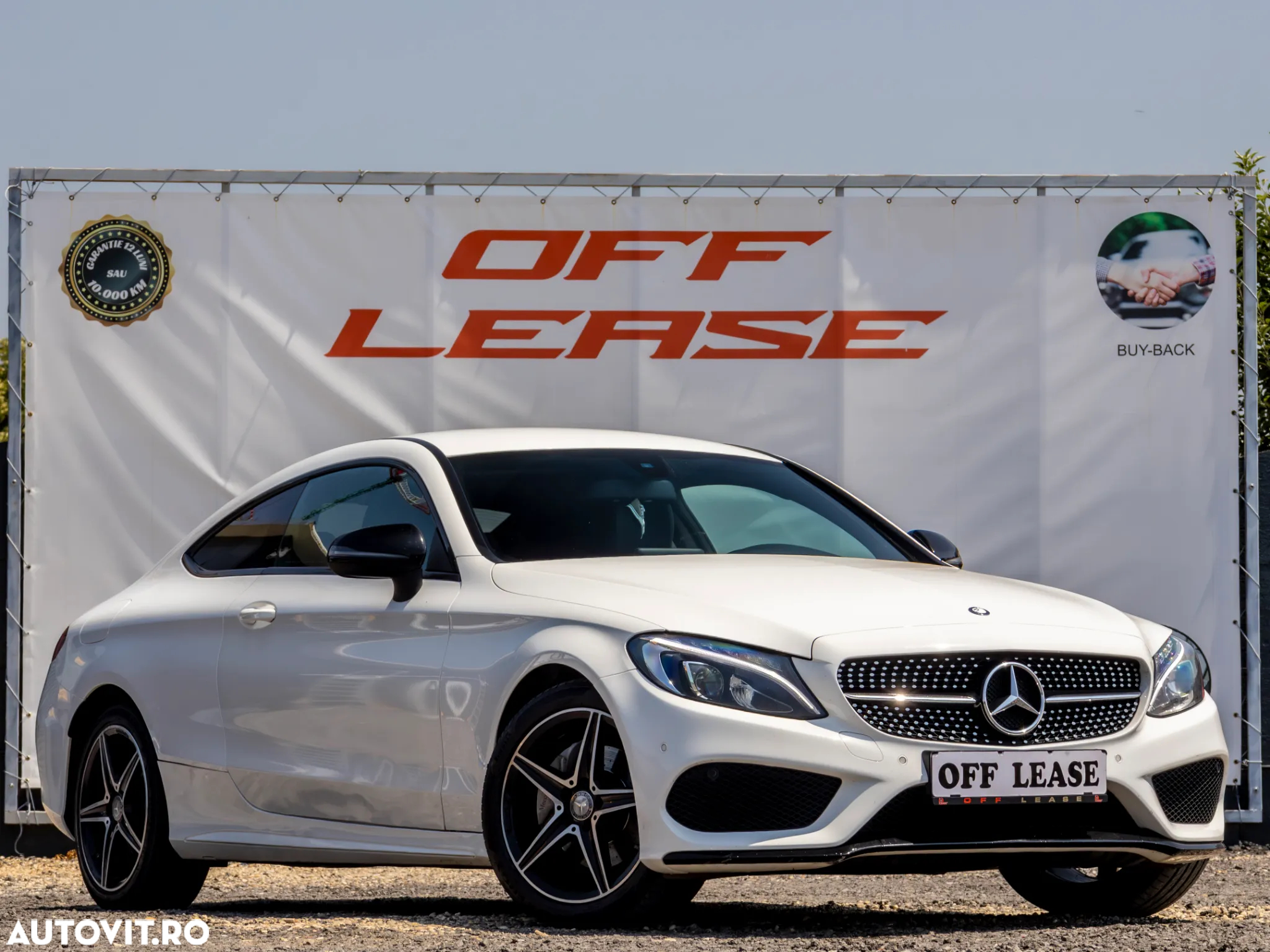 Mercedes-Benz C 180 Coupe 7G-TRONIC AMG Line - 2