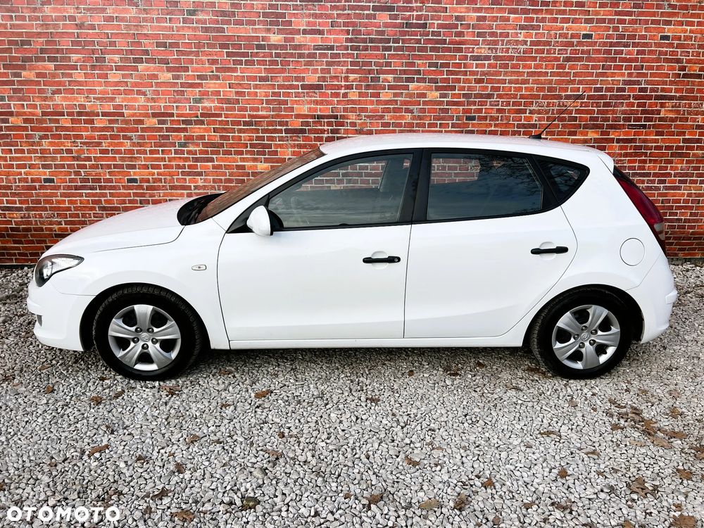 Hyundai i30 1.4 Comfort - 33