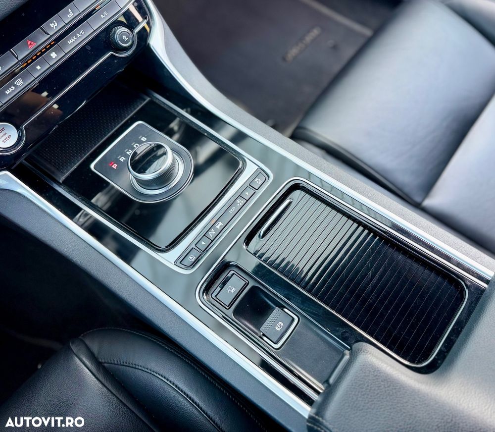 Jaguar XF 25d AWD Aut. R-Sport - 13