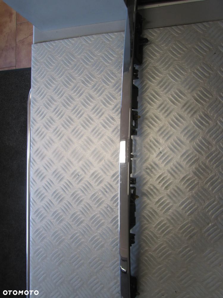 listwa 1698800383 - 1