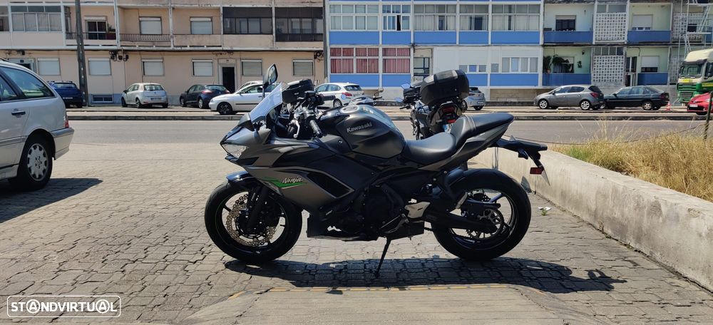 Kawasaki Ninja 650 (Carta A2) - 2