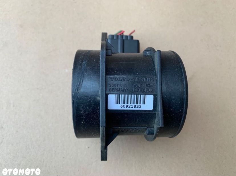 30611533 przepływomierz Volvo v40 1995-2004 - 2