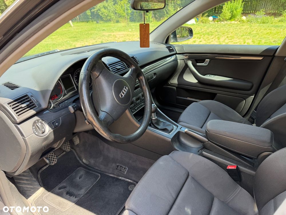 Audi A4 Avant - 7