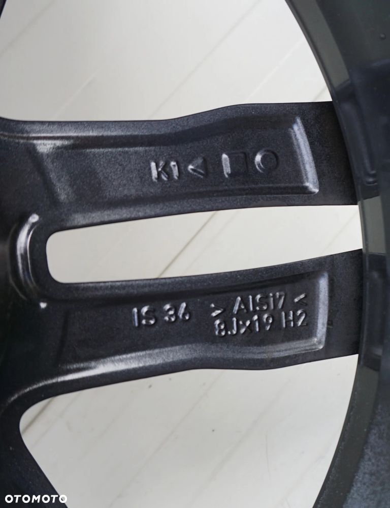Koła BMW 19 Pirelli P Zero 225/40R19 255/35R19  2x ET47 2x ET36 K4 - 18