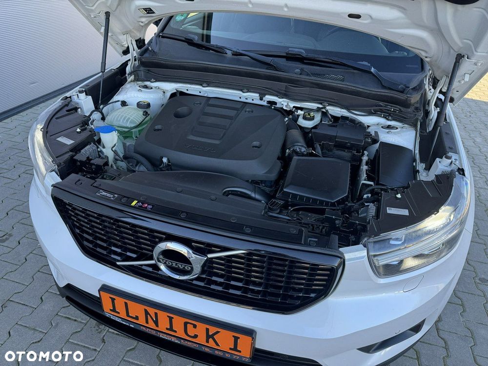Volvo XC 40 - 40