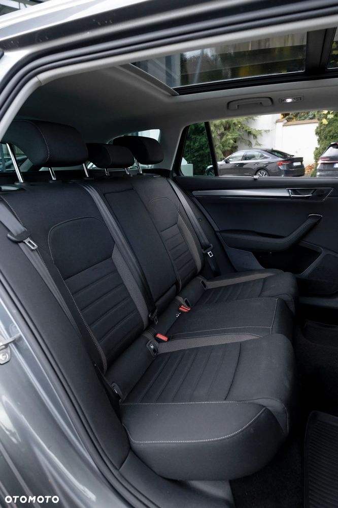 Skoda Superb 2.0 TSI 4x4 Scout DSG - 15