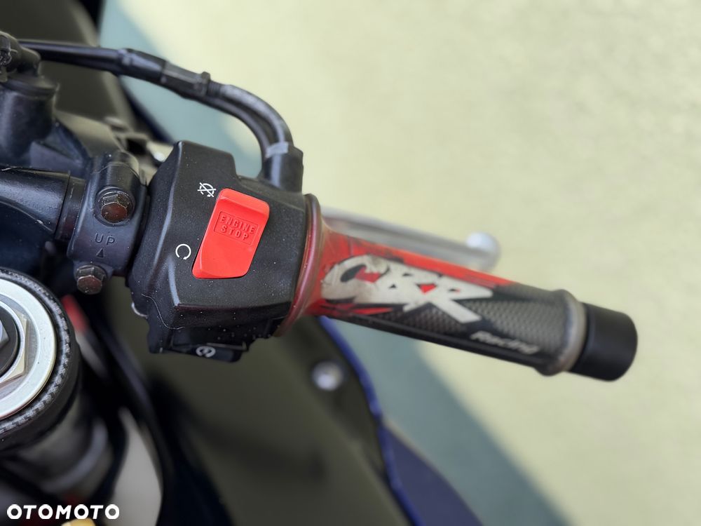 Honda CBR - 37