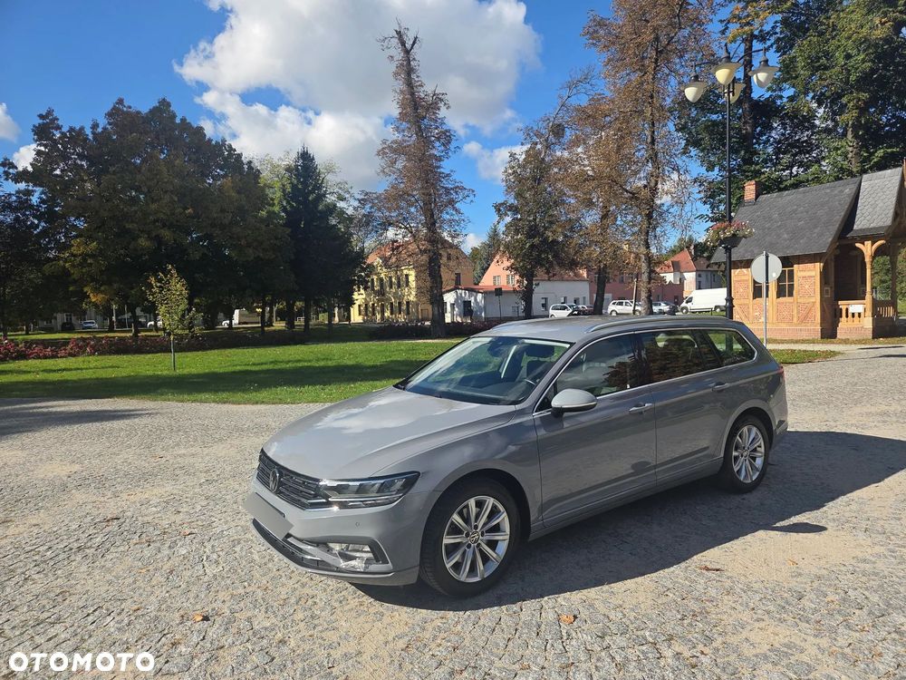 Volkswagen Passat 2023 photo 3