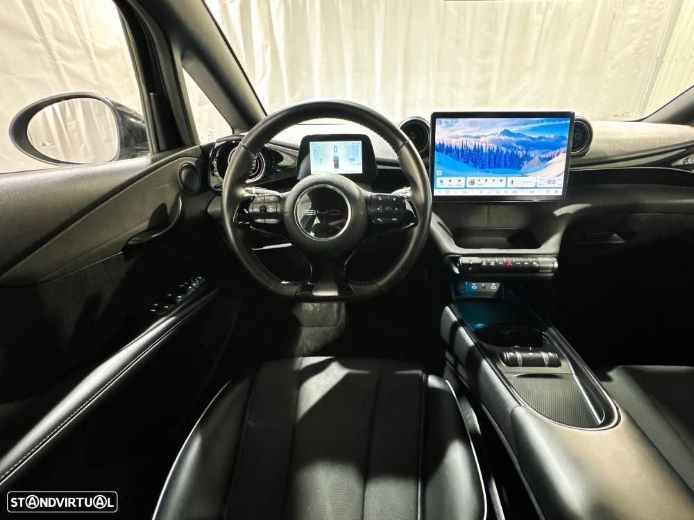 BYD Dolphin 60.4 kWh Comfort - 31