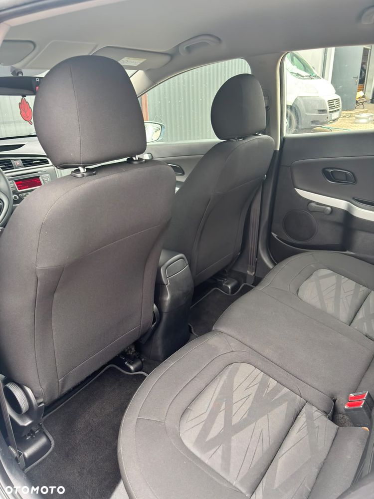Kia Ceed 1.4 L Business Line - 24