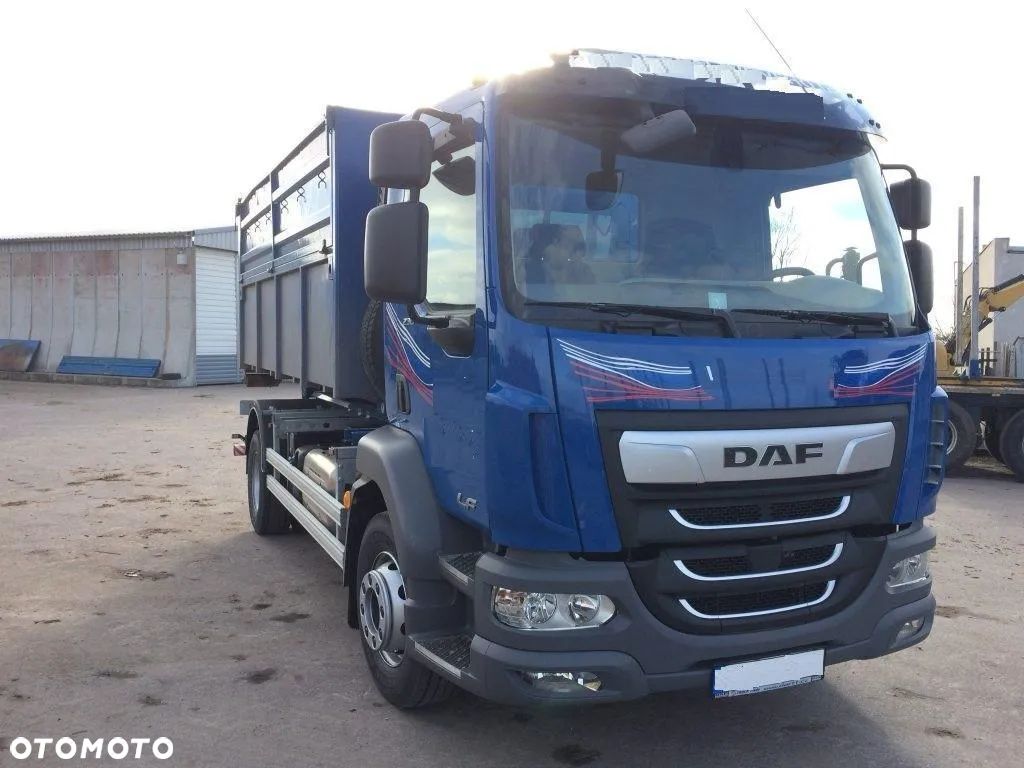 DAF - 1