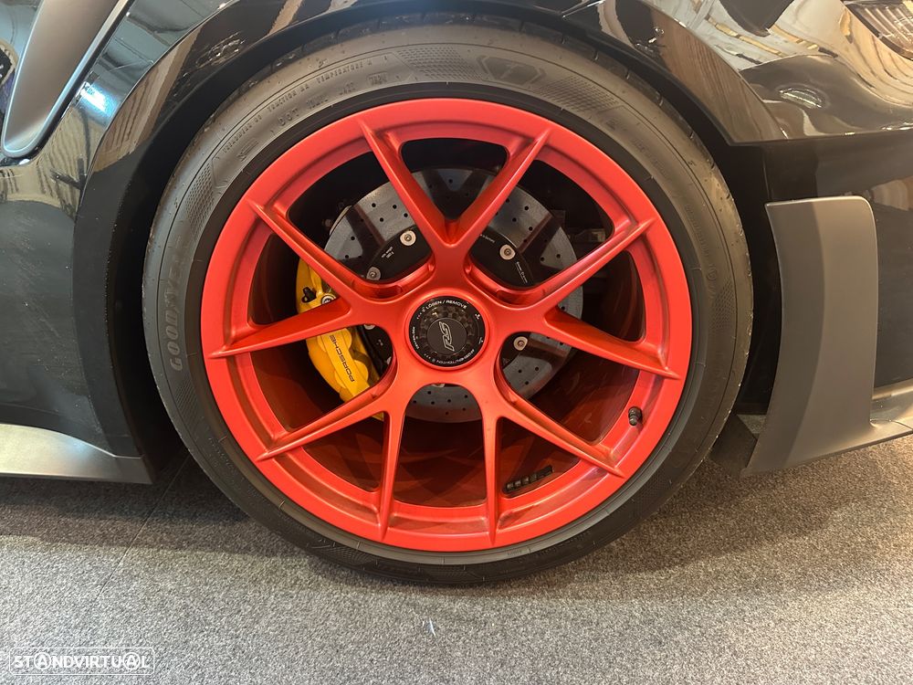 Porsche 911 (992) GT3 RS - 9
