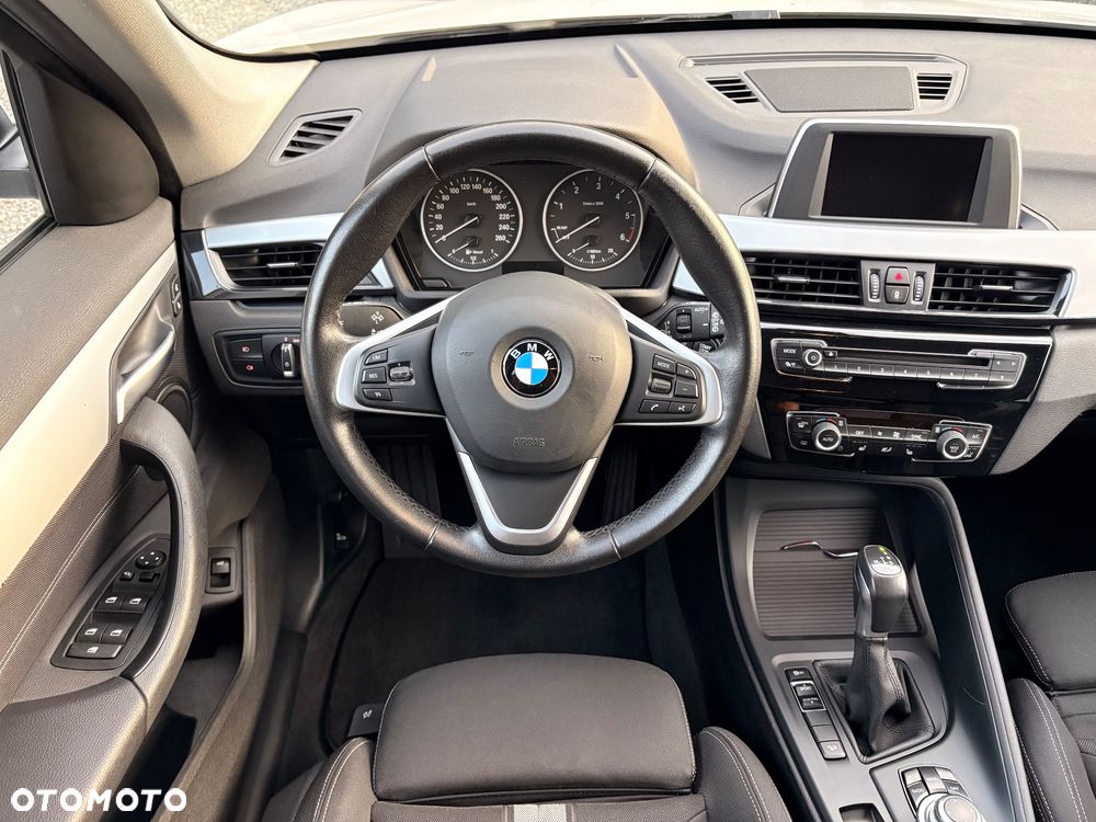 BMW X1 sDrive20d Advantage - 28