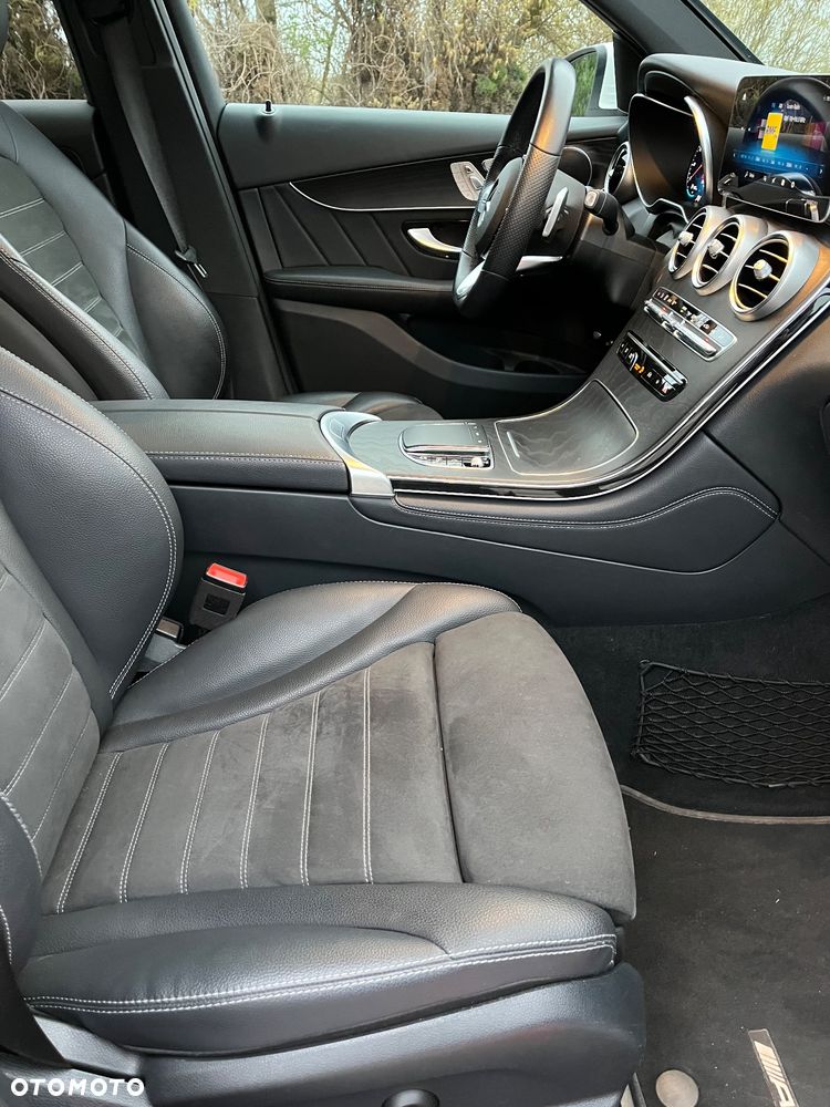 Mercedes-Benz GLC 300 d 4Matic 9G-TRONIC AMG Line Plus - 10