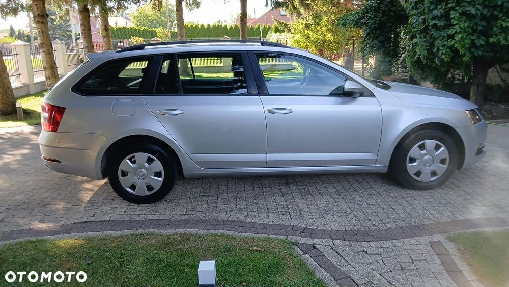 Skoda Octavia 1.6 TDI Active - 7