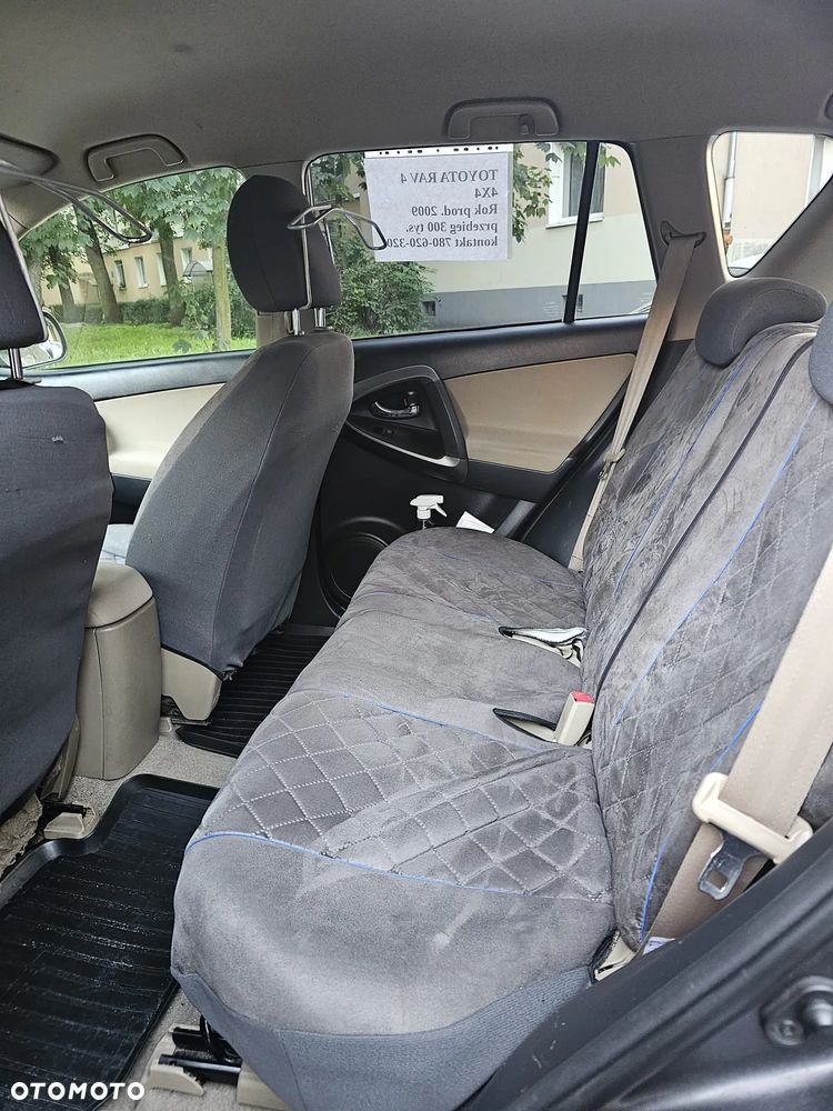 Toyota RAV4 2.2 D-4D Prestige - 2