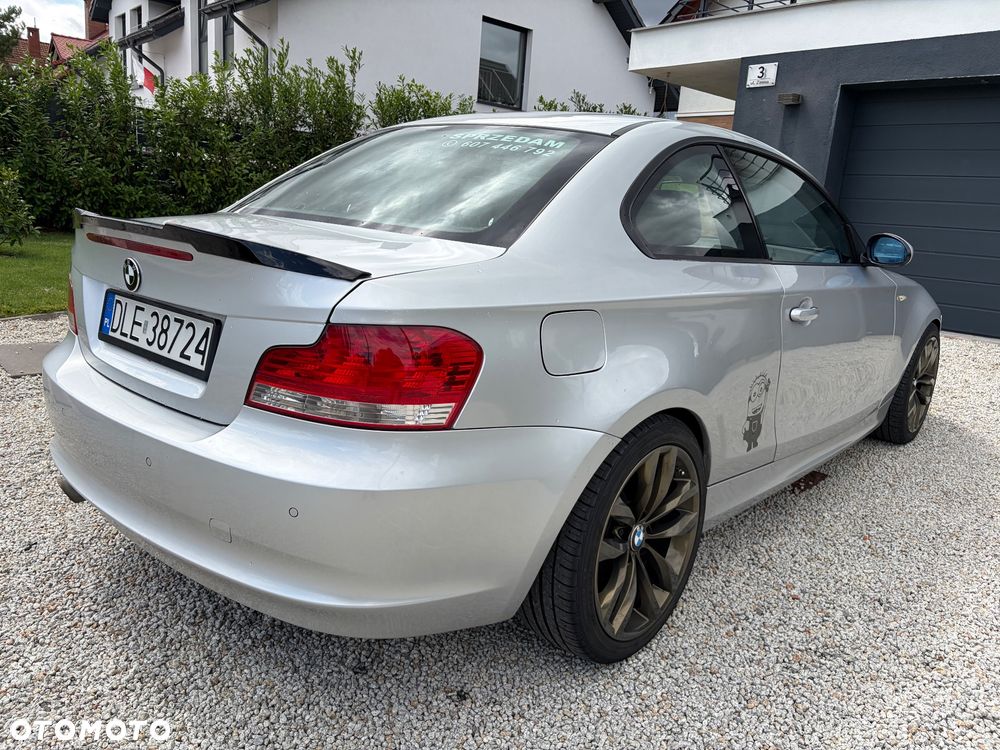 BMW Seria 1 120d - 12