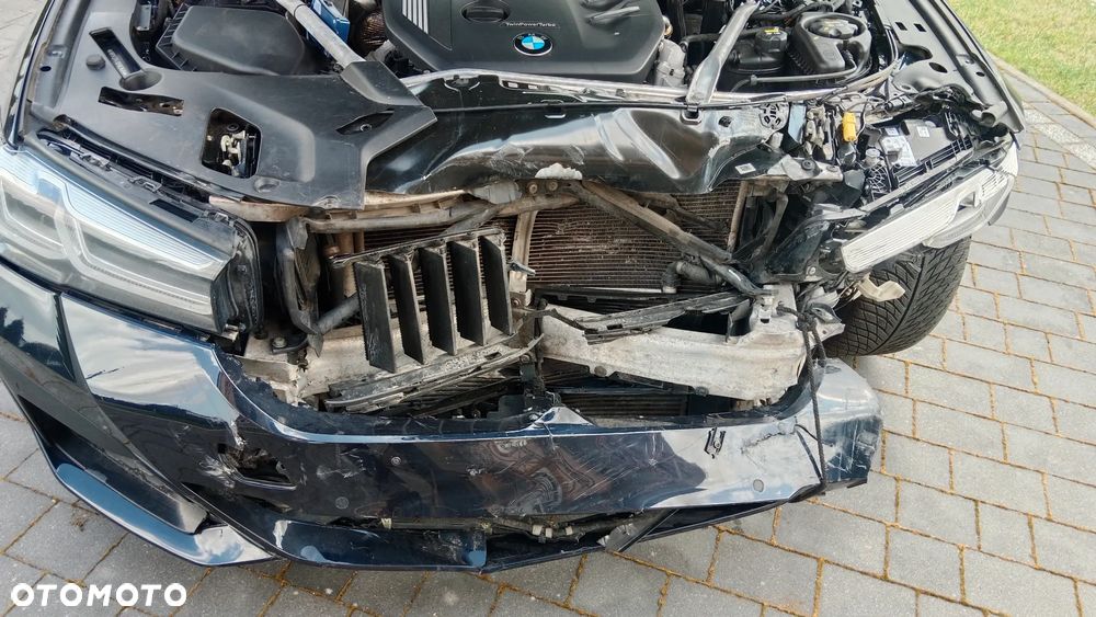 BMW Seria 5 530d xDrive M Sport sport - 24