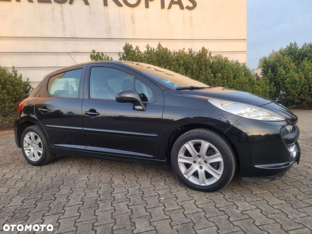 Peugeot 207 - 27