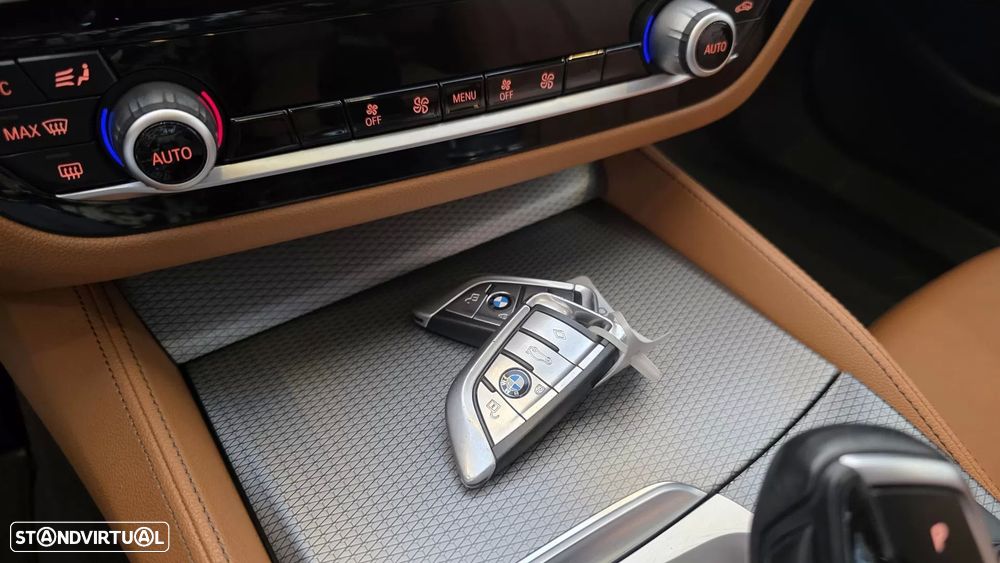BMW 530 e iPerformance Pack M - 44