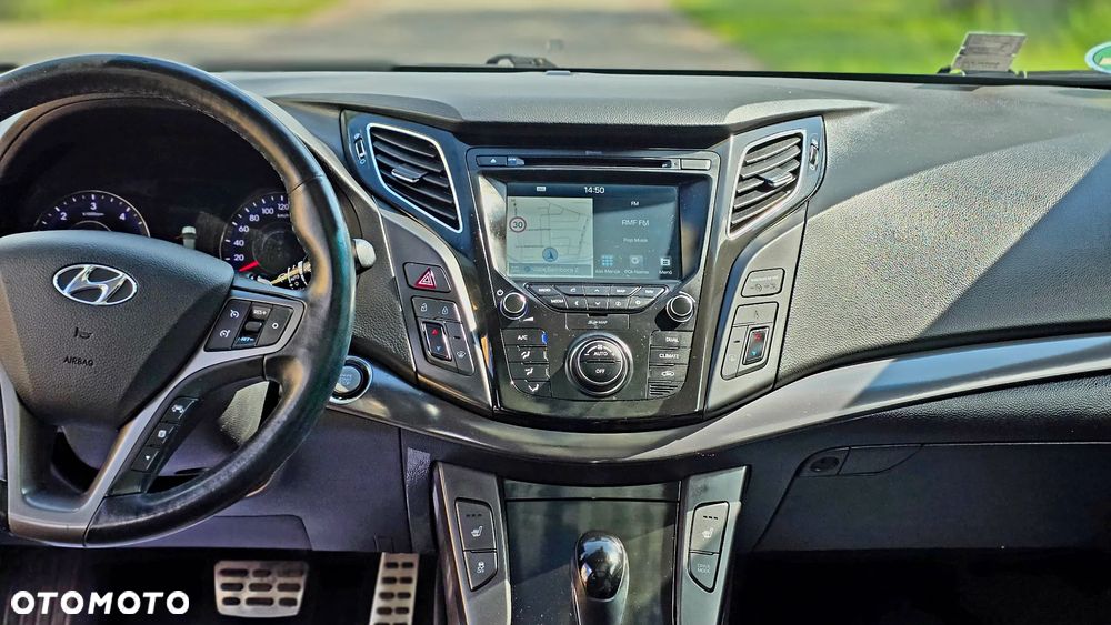 Hyundai i40 Kombi blue 1.7 CRDi DCT Premium - 19