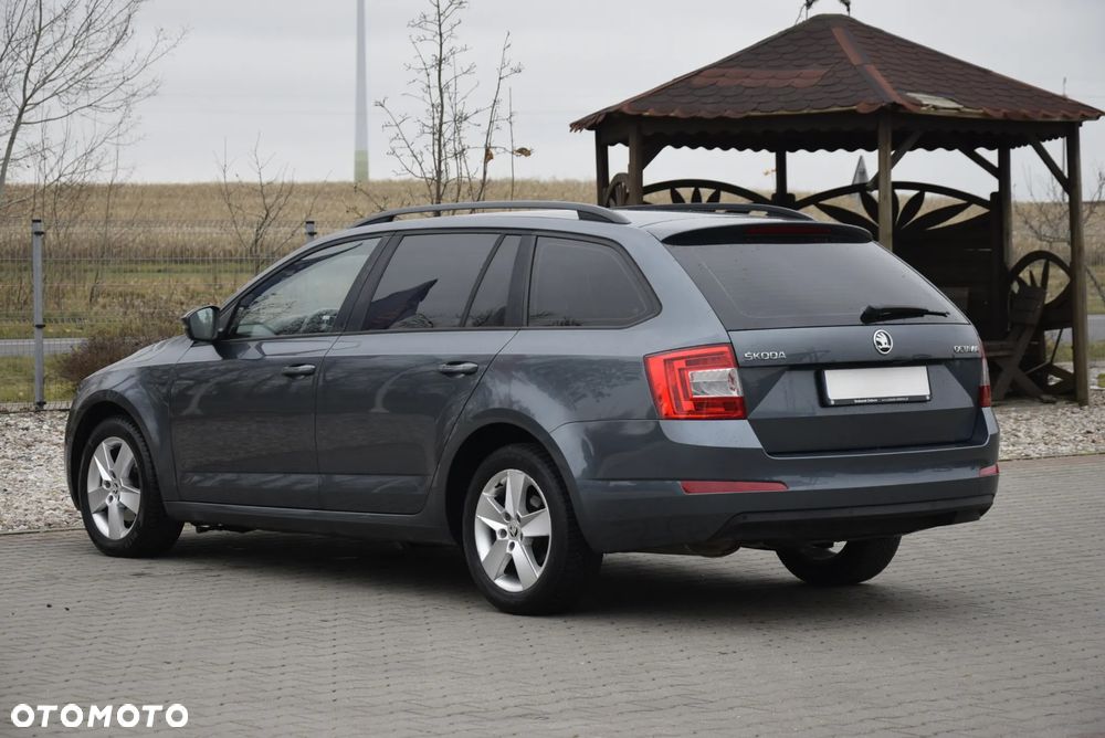 Skoda Octavia 2.0 TDI Ambition DSG EU6 - 29
