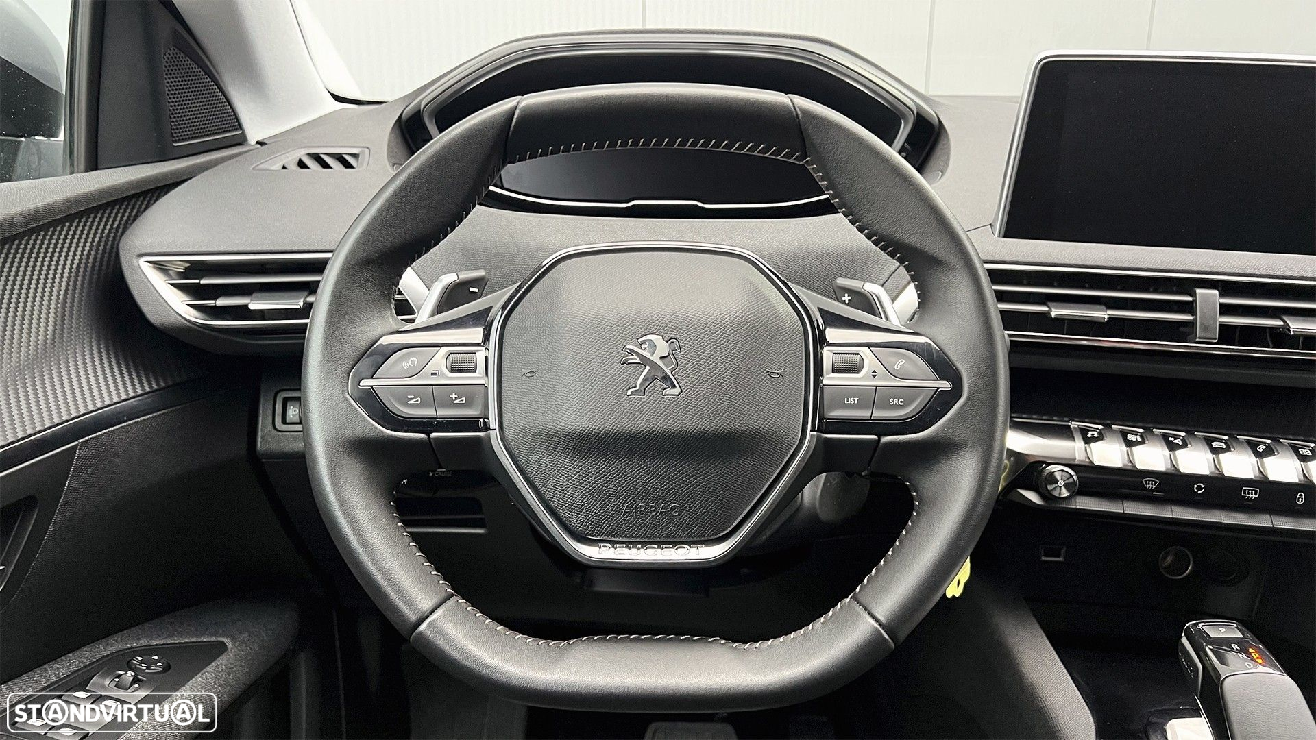 Peugeot 5008 1.2 PureTech Allure EAT8 - 12