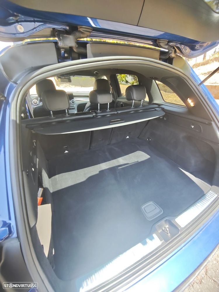 Mercedes-Benz GLC 200 4Matic 9G-TRONIC AMG Line - 10